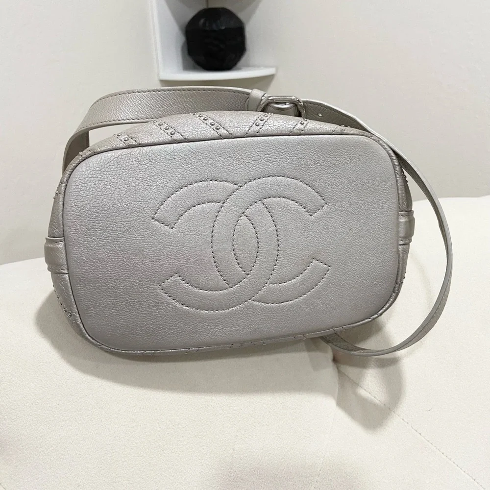 Chanel drawstring Metallic Calfskin Studded Chevron Quilted Crossbody - Picture 7 of 13